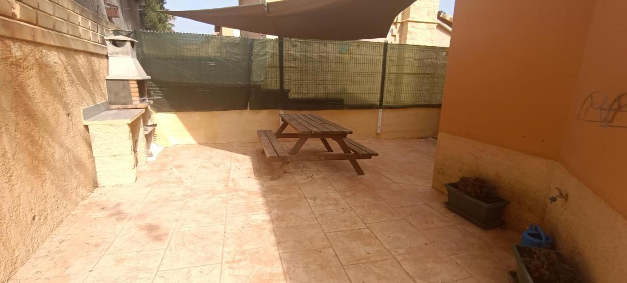 Villa Aisha House Relleu Exterior foto